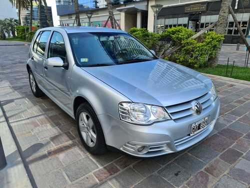 Volkswagen Golf 1.6 Advance 2008