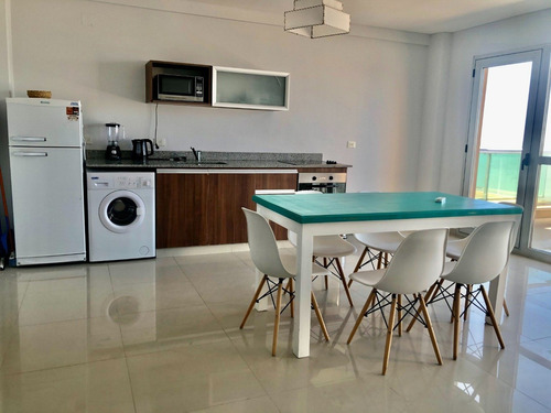 Vende Semipiso Frente Al Mar Monte Hermoso 4