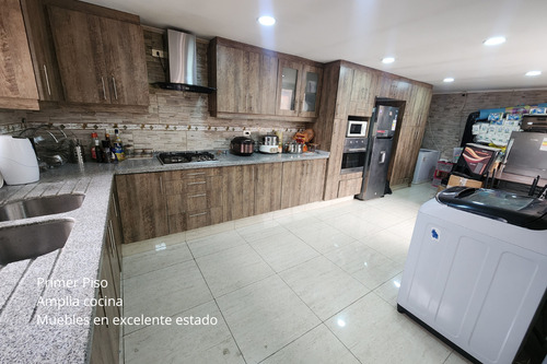 Amplia Casa En Venta Maipu Av El Rosal