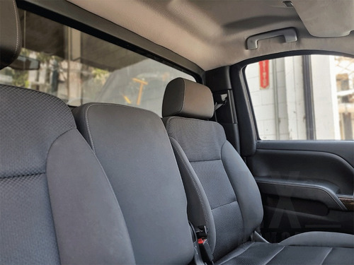 GMC Sierra 5.4 Cabina Regular Sle 4x4 At