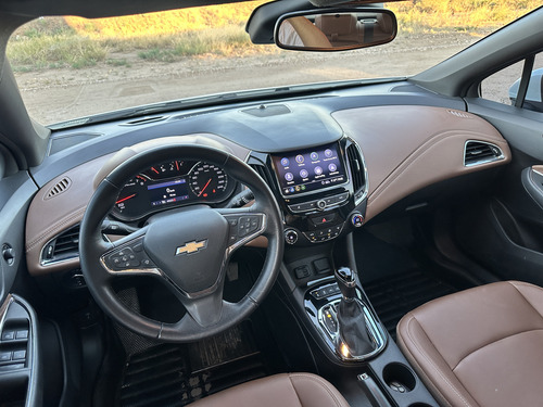 Chevrolet Cruze 1.4 Premier At Sedan