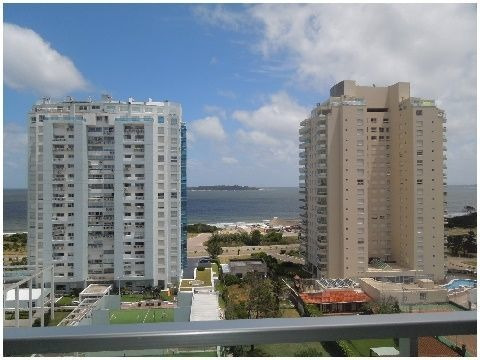 Venta De Apartamento 2 Dormitorios Playa Mansa