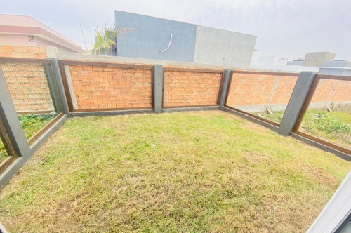 Imagem 4 de 20 de Casa À Venda Em Capão Da Canoa - Ca01520 - 70003660