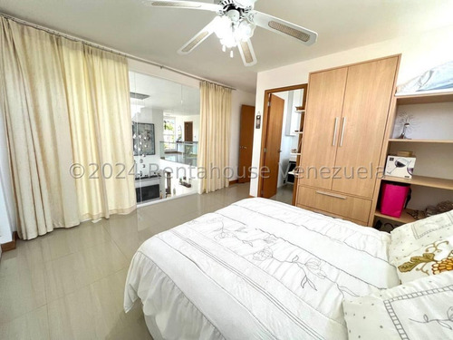 Se Ofrece En Alquiler Extraordinaria Y Hermosa Casa Quinta Ubicada En Lomas De La Lagunita