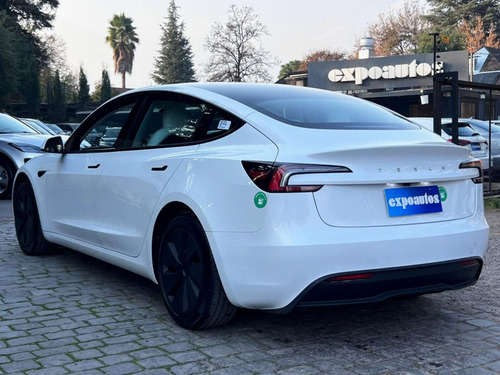 Tesla Model 3 Standar Range Plus 2025