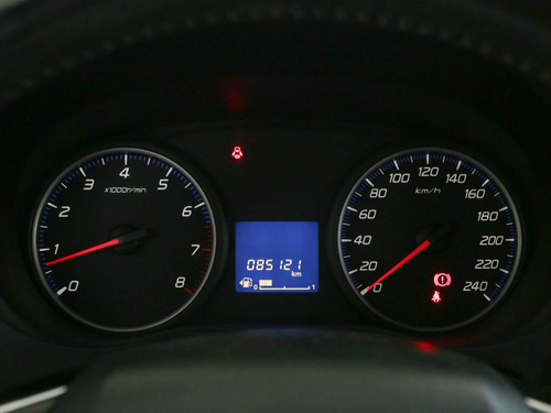 Mitsubishi Outlander 2.0 4x2 Mt
