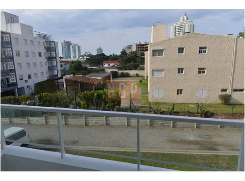Apartamento En Aidy Grill Super - Ref: 7062