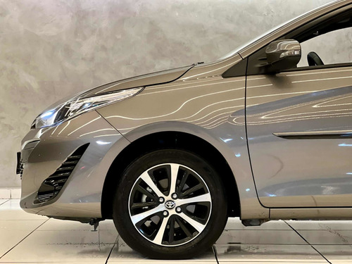 Imagem 15 de 15 de Toyota Yaris 1.5 Flex Multidrive Xls 2019 27.000km Teto Top