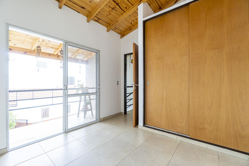 Apto Crédito Ph 3 Ambientes En Venta Con Pileta En Ciudadela Casi Sin Expensas