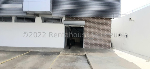 Imagen 23 de 30 de */* Edificio En Alquiler En Nueva Segovia Barquisimeto Lara, Venezuela. Contacto 0424-5197639. Cód. Flex 23-2953 $ 5500 1316 M² *sp*