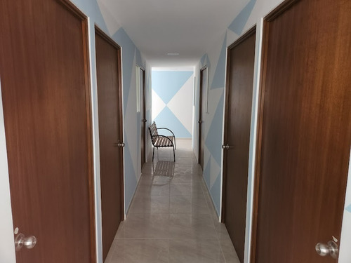 Consultorios Y Oficinas En Renta En Tlalnepantla, San Lucas Tepetlacalco, A Una Cuadra De Cd. Satélite