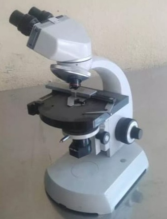 Microscopio Carl Zeiss Binoculark9 Oculares 10x 4 Objetivos.