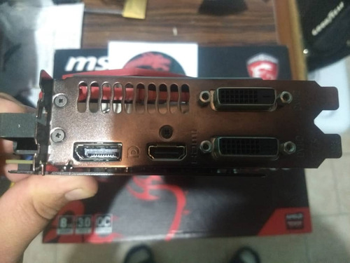 Imagen 4 de 6 de Tarjeta De Video Radeon R9 390 8 Gb Msi Usada
