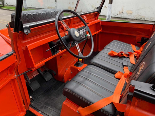 Land Rover Santana