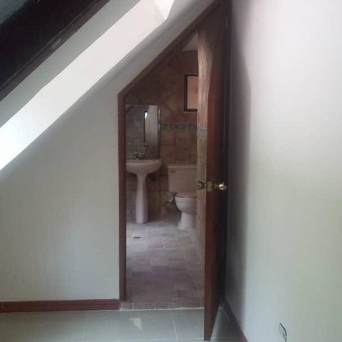 Imagen 10 de 12 de Venta Casa Los Anaucos Country Club