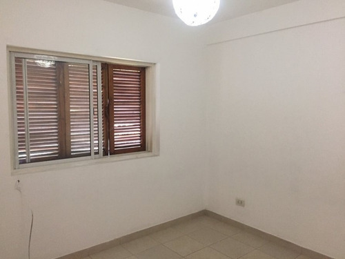 Imagen 4 de 8 de Departamento De 2 Ambientes En Pleno Centro De Monte Grande!