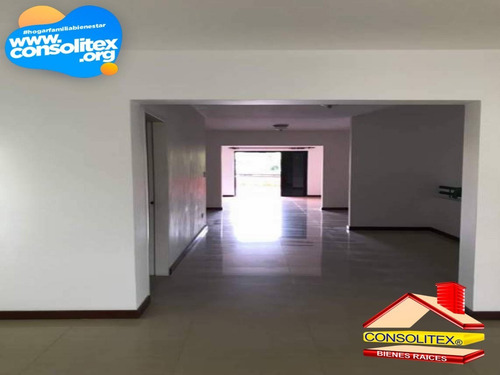 Imagen 6 de 13 de Q1049 Consolitex Vende Quinta En Altos De Guataparo