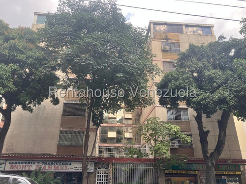 Yb Se Vende Apartamento Remodelado En Los Palos Grandes #25-18980