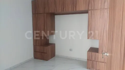 Venta De Casa, Recámara En Pb+2 Recámaras De Excelente Tamaño, Av 11 Sur, Puebla