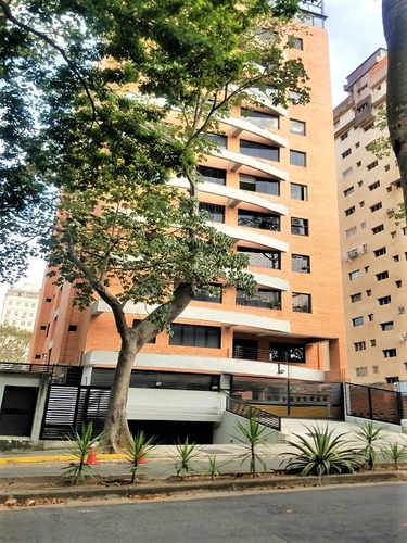 Apartamento En Residencias Mykerinos Terraza De Los Nísperos. Vende Lino Juvinao