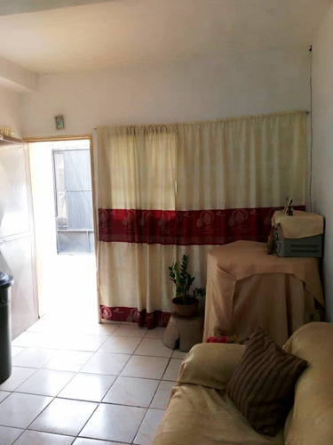 Venta De Casa Urb. Bella Florida, Los Caobos