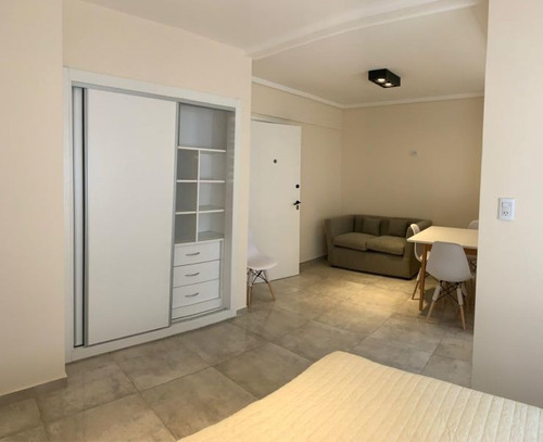 Venta 1 Ambiente Desplazado En Belgrano 2200, Centro Mdp