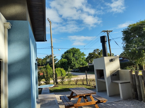 Imagen 4 de 14 de Cabaña Mini Piscina Mar Del Plata Los Acantilados