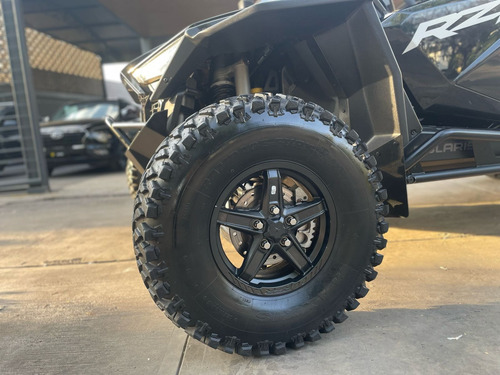 Polaris Rzr