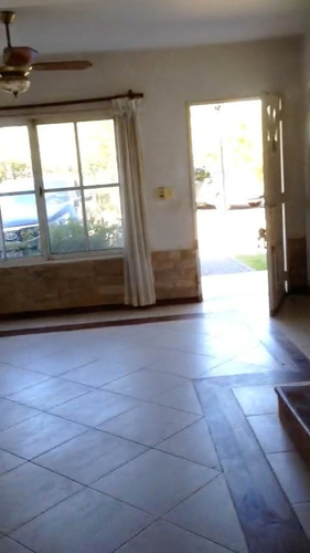 Venta Triplex Tipo Casa Con Jardin Bº Cº La Masia Pilar