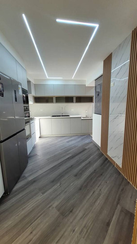 Apartamento En Venta En Las Chimeneas