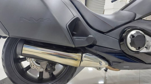 Imagen 8 de 11 de Honda Nm4