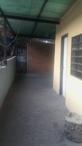 Imagen 13 de 13 de Casa En El Castaño Maracay 04243050970
