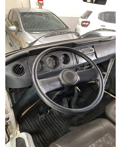 Volkswagen Kombi 1.6 MI STD 8V GASOLINA 3P MANUAL