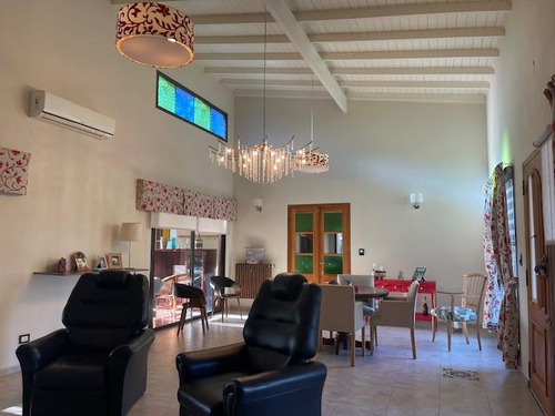 Casa En Venta Club De Campo El Moro, Marcos Paz