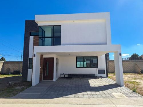 Casa En Venta En Mexicaltzingo, A 5 Min De Metepec