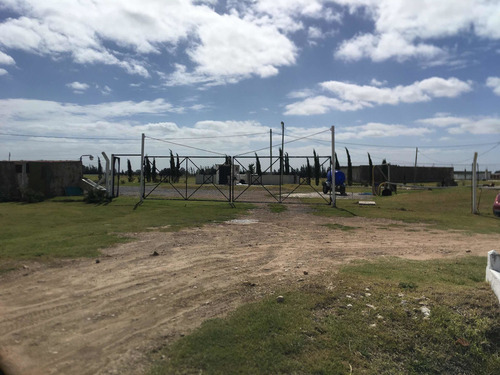 Tapalque: 1 Hectarea En Venta (frente Termas)