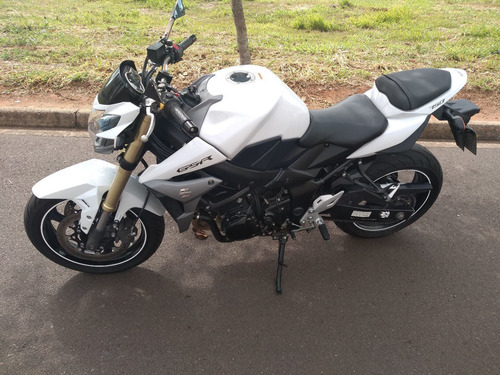 Suzuki Gsr 750