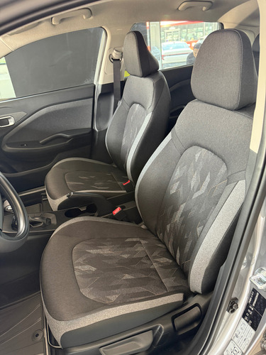 Kia K3 1.6 L Sedan At