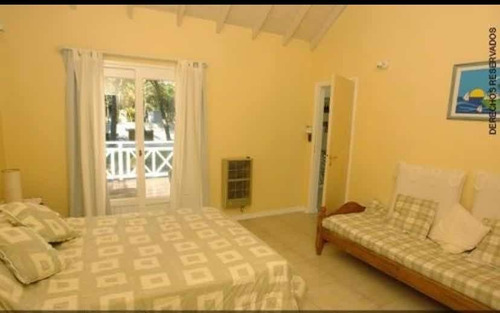 Casa De 5 Ambientes Con Pileta