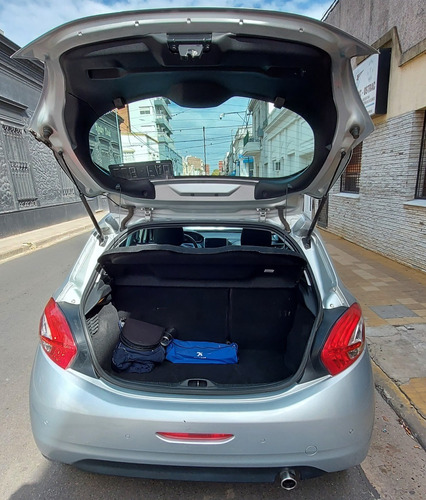 Peugeot 208 1ra Mano