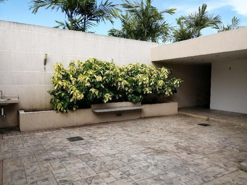 Imagen 18 de 19 de Town House En Venta En Res. Villa Orense Urb. El Rincon Cod: Foth-246