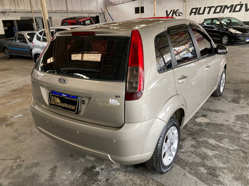 Ford Fiesta 1.6 MPI CLASS HATCH 8V FLEX 4P MANUAL