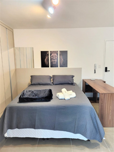 Lindo Studio Localizado Na Vila Mariana, Moderno E Com Varanda