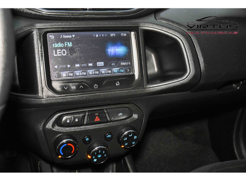Chevrolet Onix 1.4 MPFI LTZ 8V FLEX 4P MANUAL