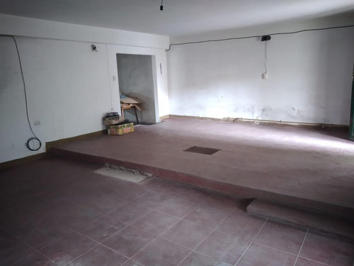 Casa En Venta En G. Catán.
