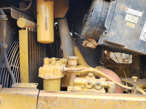 Trator De Esteiras Caterpillar D6n Ano 2011