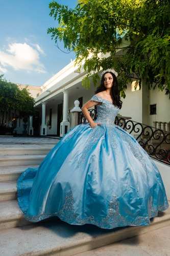 Imagen 4 de 10 de Vestido Quinceañera Glitter Aplicaciones Quince Años Xv