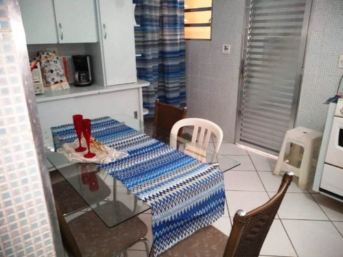 Apartamento À Venda Na Avenida Marechal Deodoro Da Fonseca, Pitangueiras, Guarujá - Sp - Liv-9649