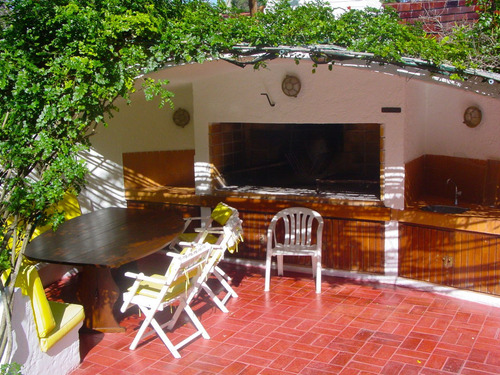 Imagen 22 de 27 de Casa En Venta De 4 Dormitorios En Lugano