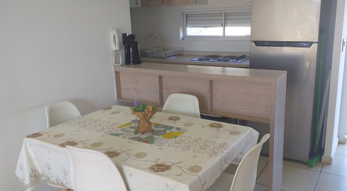 Espectacular Dpto. De 3d 1b Condominio Mira Mar El Tabito